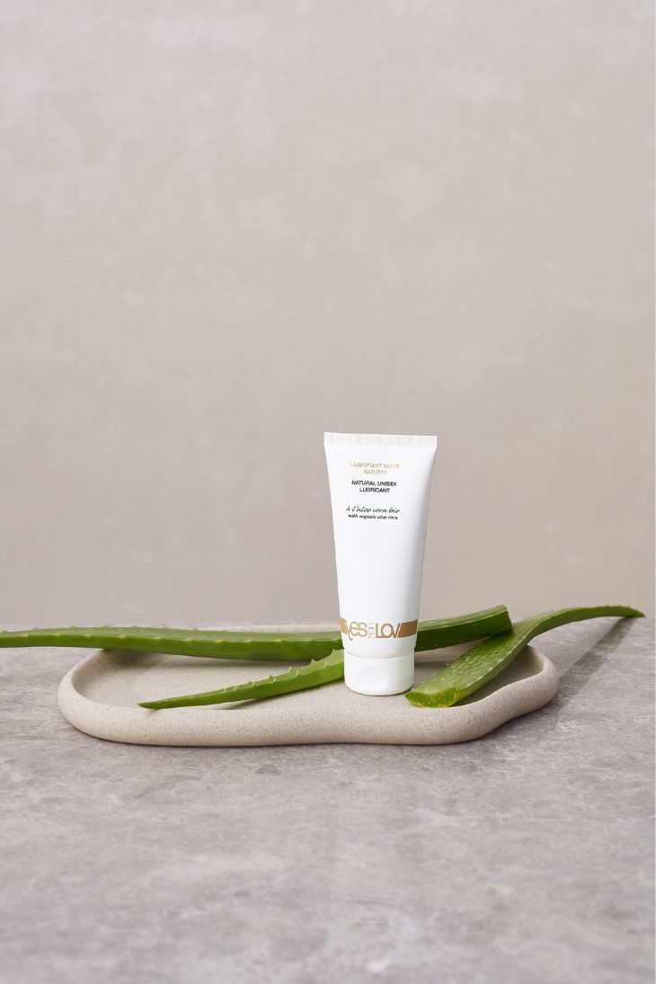 Натуральный лубрикант с Алое YESforLOV	NATURAL UNISEX LUBRICANT WITH ORGANIC ALOE VERA