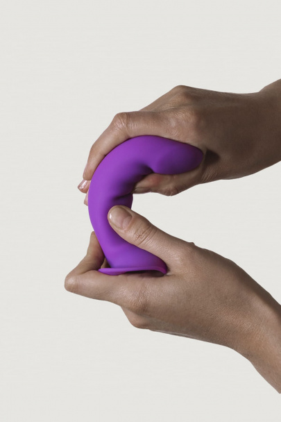 Дилдо на присоске с двойной плотностью HITSENS S06 Purple ADRIEN LASTIC DILDO DUAL DENSITY