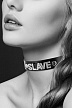 Чокер с надписью Slave COLLIER STRASS SLAVE CUIR BOVIN