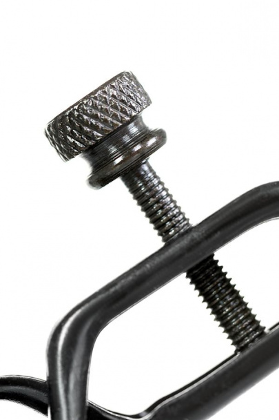 Зажимы для сосков TOYFA Theatre, металл, черный с золотистым колокольчиком (арт. 705001)